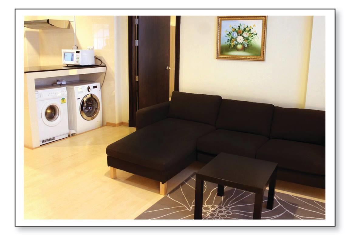 Ginasuite Kompleks27 Hotel บันดาร์เสรีเบกาวัน ภายนอก รูปภาพ